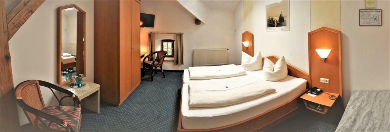 Zum Braeu Hotel 3*